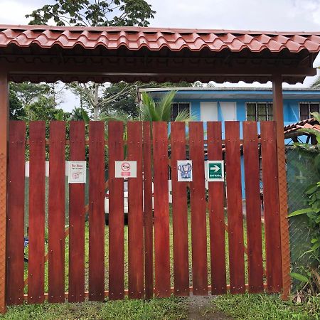 Hotel One Love Puerto Viejo Puerto Viejo de Talamanca Экстерьер фото
